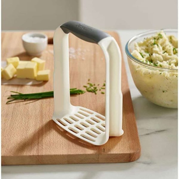 ERGONOMIC POTATO MASHER