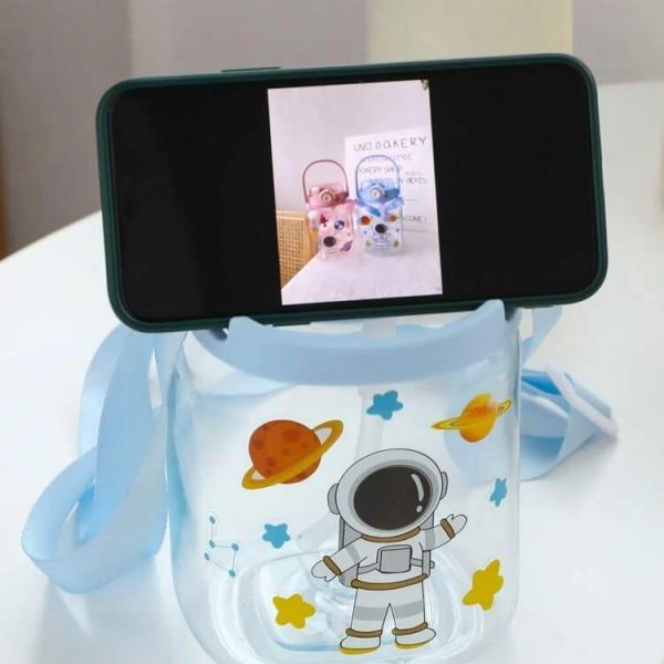 Alternative view of 1pc Cartoon Astronaut Pattern Straw Water Bottle