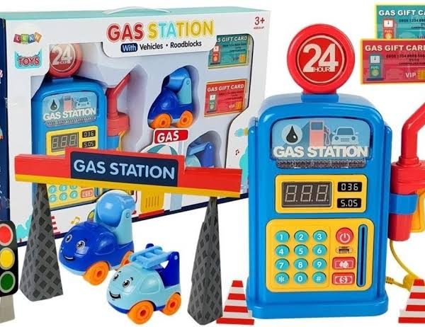 Gas Station Pretend Play