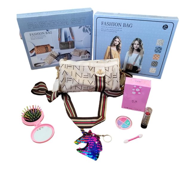 Alternative view of Fashion Handbag Set