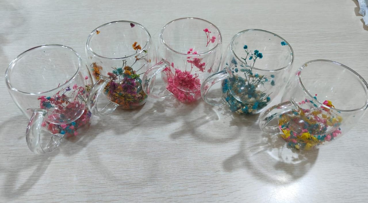 Double Walled Mugs with Dried Flowers - Image 2