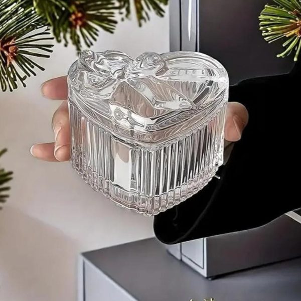 Heart shaped crystal glass jars with lid